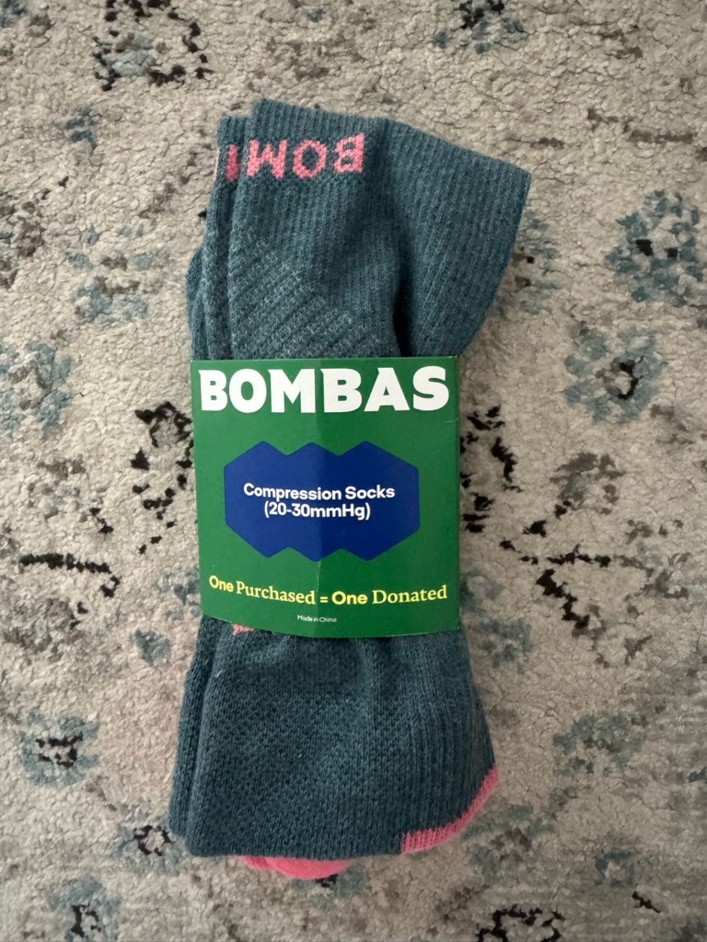 Bombas Compression Socks in Teal with Pink Trim - NEW WITH TAGS